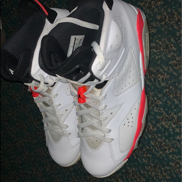 White Infrared Jordan 6s - Picture 4 of 4